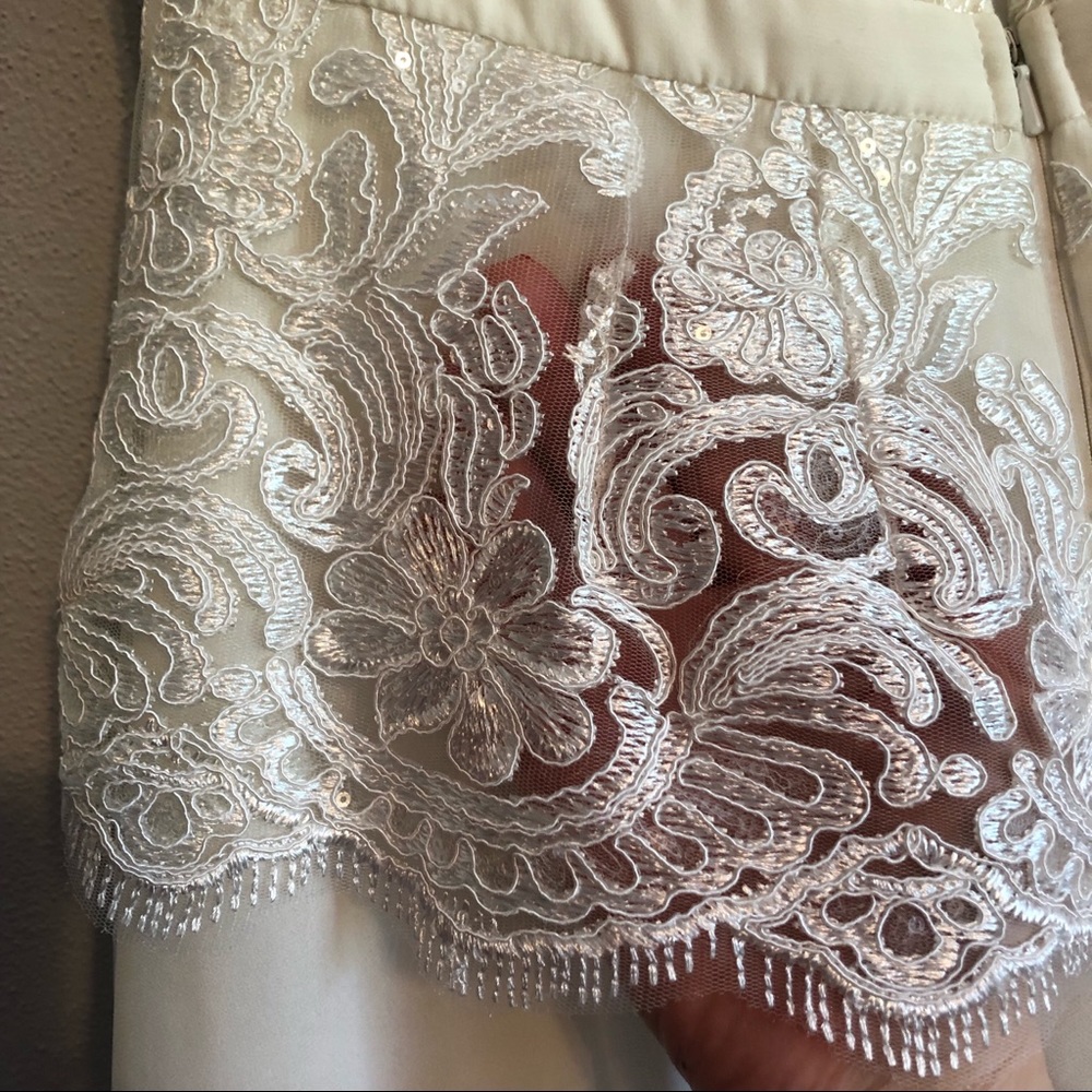Minuet ivory lace chiffon formal dress Medium New - Picture 8 of 8